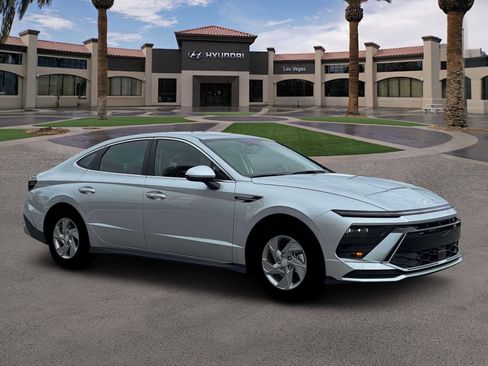 New 2026 Hyundai Sonata SE FWD image 10