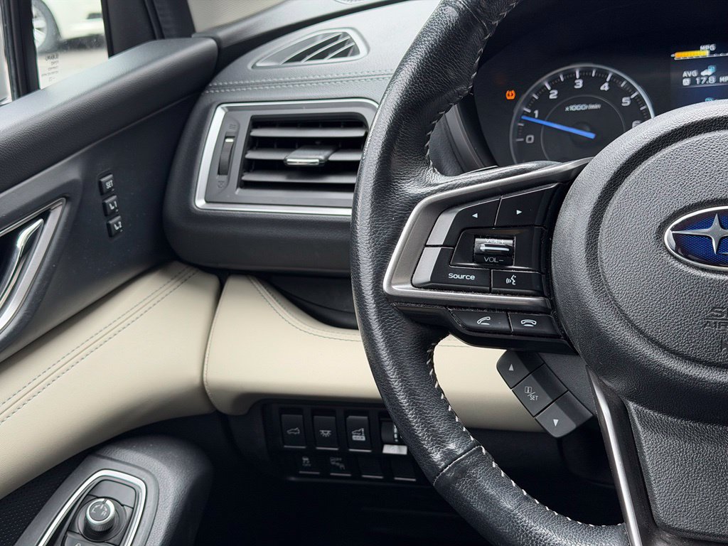 Used 2022 Subaru Ascent Limited w/ Technology Package AWD/4WD image 12