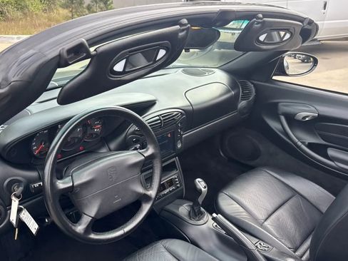 Used 2000 Porsche Boxster image 11