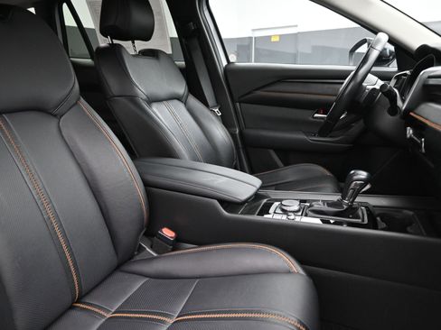 Used 2024 MAZDA CX-50 AWD 2.5 Turbo image 26