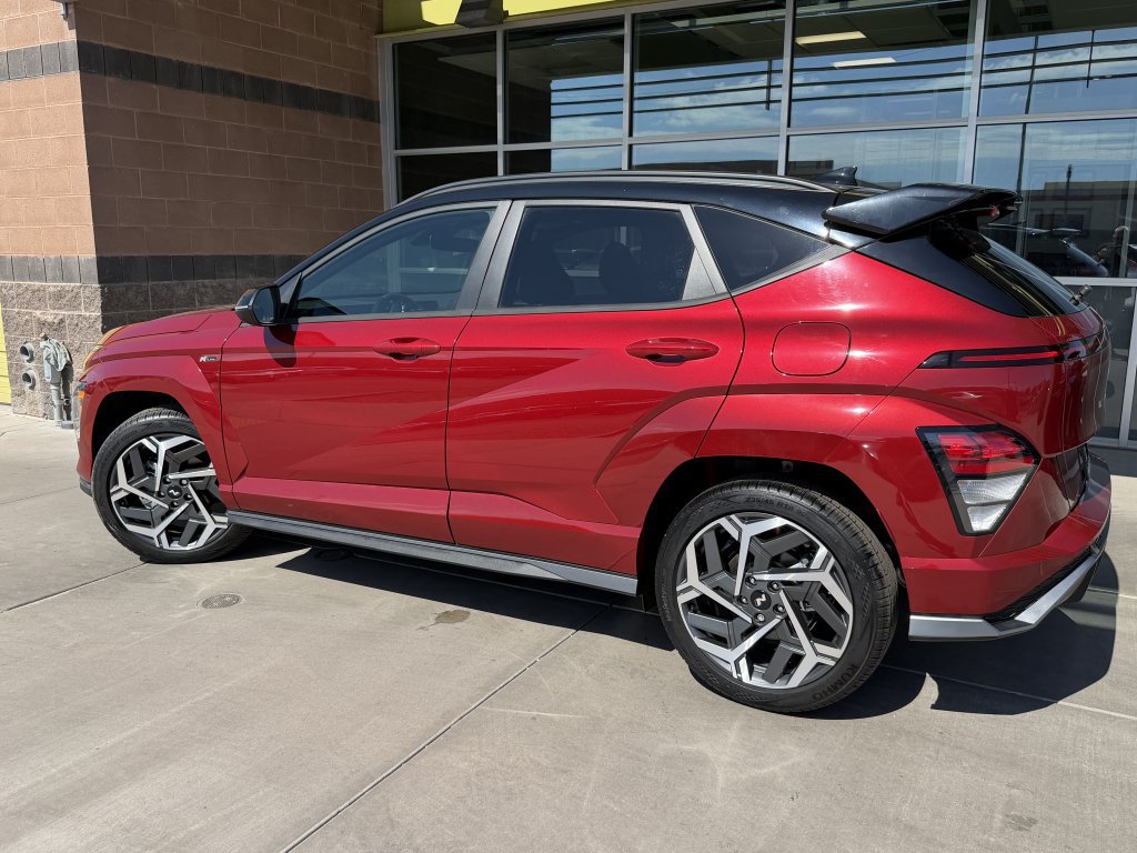 Used 2024 Hyundai Kona N Line FWD image 5
