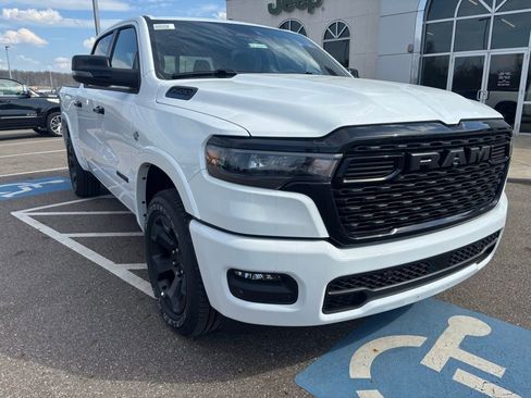 New 2026 RAM 1500 Big Horn AWD/4WD image 3