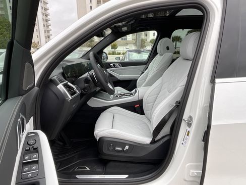 New 2026 BMW X5 sDrive40i image 10