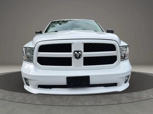 Used 2015 RAM 1500 Express AWD/4WD image 2