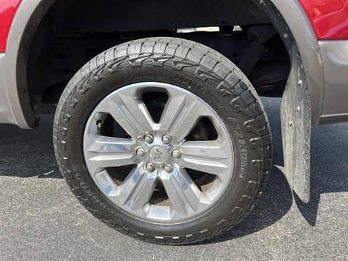 Used 2018 Ford F150 King Ranch w/ Equipment Group 601A Luxury AWD/4WD image 11