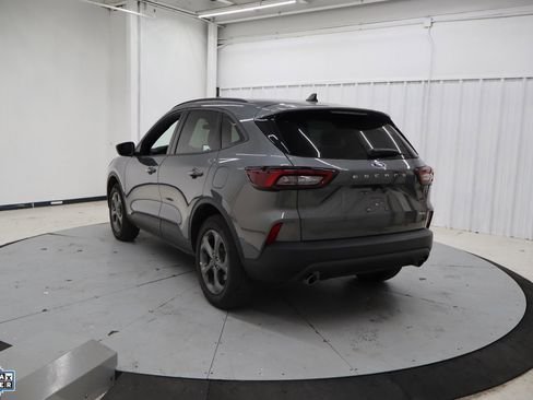 Used 2025 Ford Escape ST-Line image 8