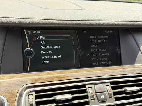 Used 2012 BMW 750Li RWD image 17