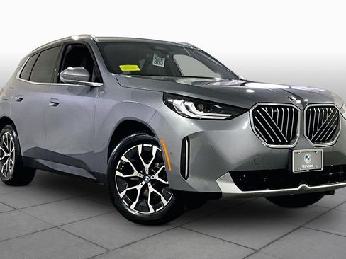 Used 2026 BMW X3 xDrive30i w/ Convenience Package AWD/4WD image 2