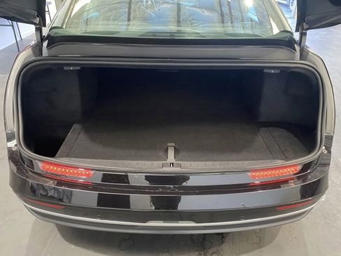 Used 2024 Lucid Air Pure image 8