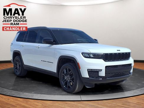 New 2025 Jeep Grand Cherokee L Limited image 17