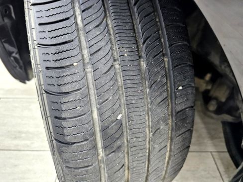 Used 2013 INFINITI G37 Sport w/ Premium Pkg image 39