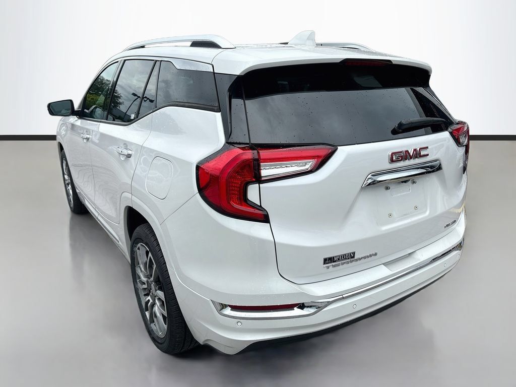Used 2022 GMC Terrain Denali AWD/4WD image 7