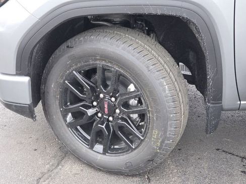 New 2026 GMC Sierra 1500 Elevation image 22