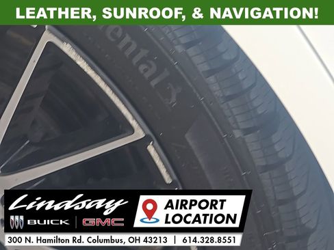 Used 2025 Mercedes-Benz C 300 4MATIC Sedan image 12