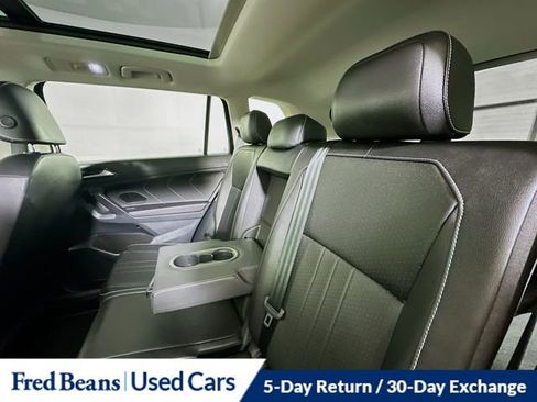 Used 2023 Volkswagen Tiguan SE image 24