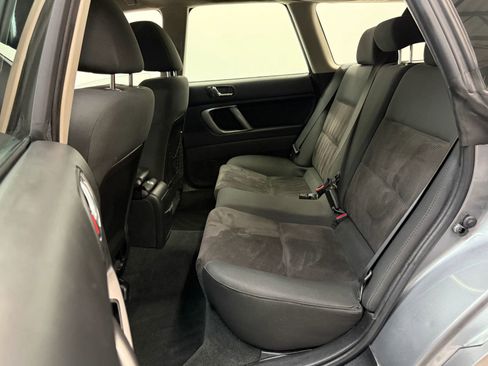 Used 2009 Subaru Outback 2.5i Special Edition image 20