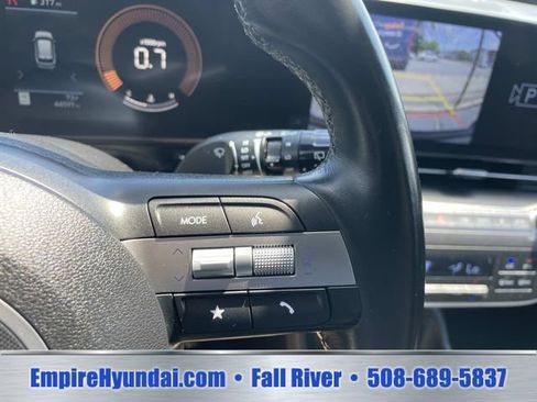 Used 2024 Hyundai Kona SEL AWD/4WD image 29