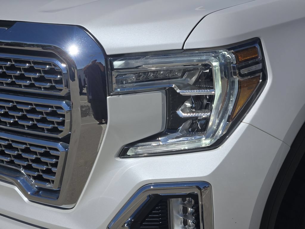 Used 2021 GMC Sierra 1500 Denali w/ Driver Alert Package II AWD/4WD image 12