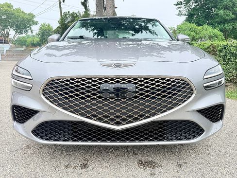 Used 2025 Genesis G70 2.5T AWD/4WD image 9