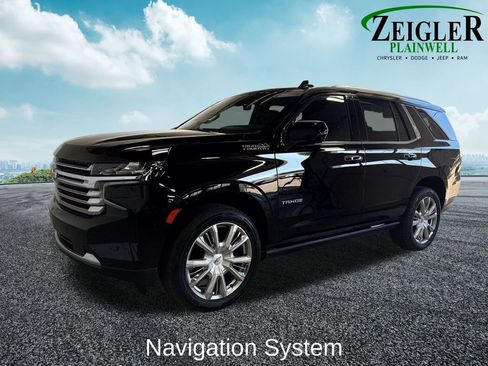 Used 2021 Chevrolet Tahoe High Country w/ Premium Package AWD/4WD image 2