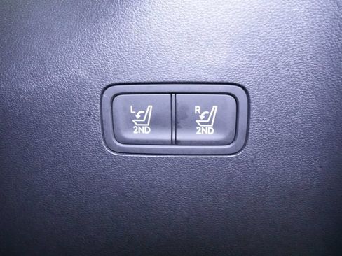 Used 2025 Hyundai Santa Fe SEL AWD/4WD image 25