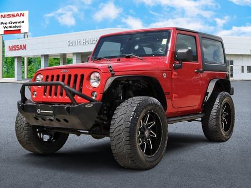 Used 2018 Jeep Wrangler Sport AWD/4WD image 2