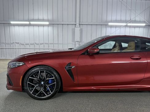 Used 2020 BMW M8 Coupe image 16
