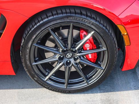 Used 2024 Toyota GR86 TRUENO Edition image 11