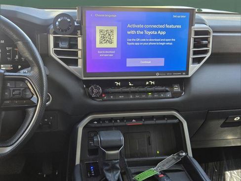 Used 2024 Toyota Tundra Limited image 32