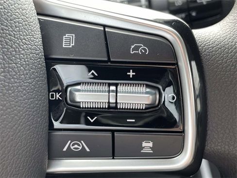 New 2026 Kia Carnival LX image 29