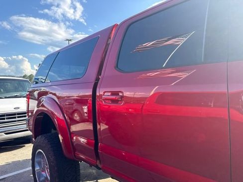 Used 2021 Ford F250 Lariat w/ Lariat Ultimate Package AWD/4WD image 14