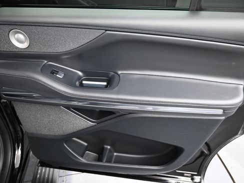 Used 2025 Lincoln Navigator L Reserve w/ Jet Appearance Package image 31