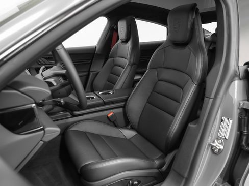 New 2025 Porsche Taycan image 5