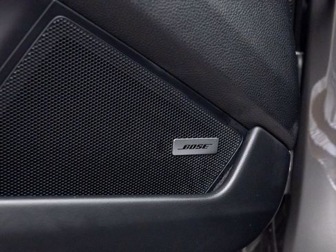 Certified 2024 Porsche 911 Carrera image 15