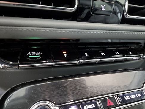 Certified 2022 Lincoln Nautilus Reserve w/ Luxury Package image 15