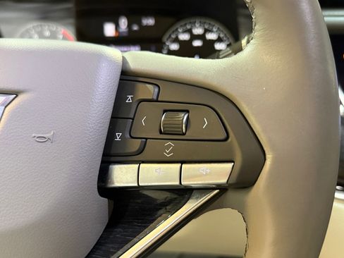 Used 2021 Cadillac XT6 Premium Luxury image 26