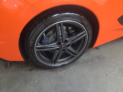 Used 2025 Chevrolet Corvette Stingray w/ Z51 Performance Package image 6