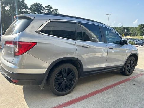 Used 2022 Honda Pilot Special Edition image 2