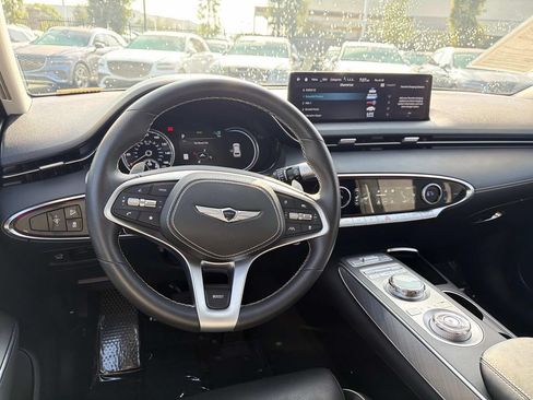 Certified 2023 Genesis Electrified GV70 AWD/4WD image 7