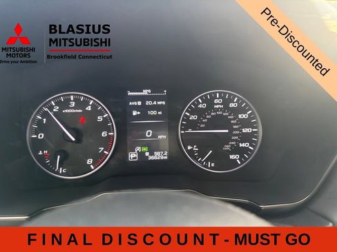 Used 2023 Subaru Outback Touring XT AWD/4WD image 32