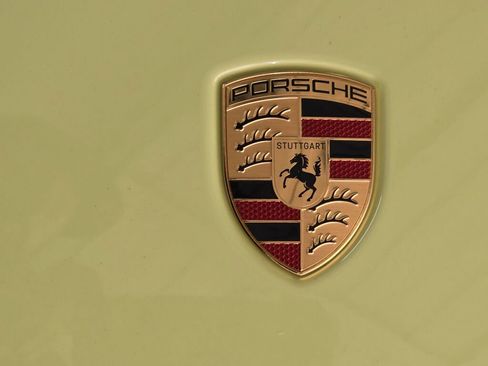 Certified 2025 Porsche 911 Carrera T RWD image 27