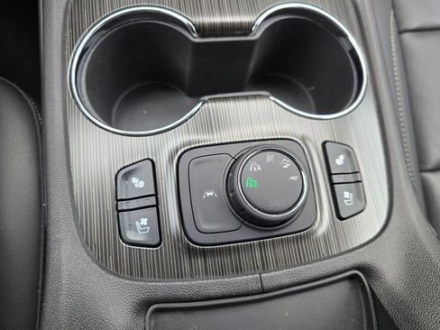 Used 2023 GMC Acadia SLT w/ Elevation Edition AWD/4WD image 37