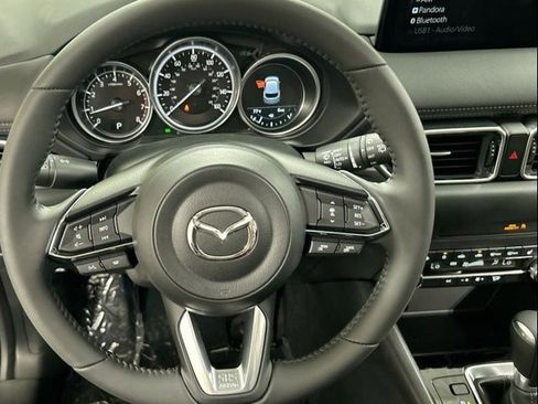 New 2025 MAZDA CX-5 AWD 2.5 S w/ Preferred Package image 11
