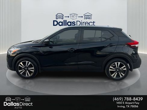 Used 2020 Nissan Kicks SV image 9