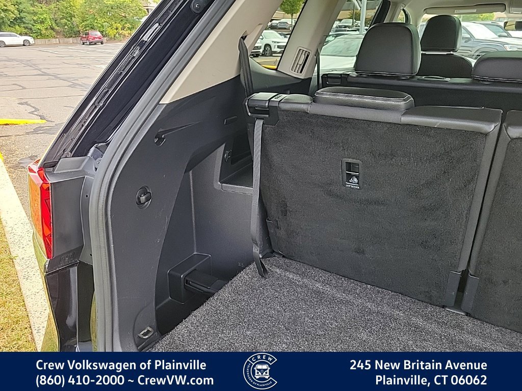 Certified 2023 Volkswagen Atlas SE w/ Panoramic Sunroof Package AWD/4WD image 52