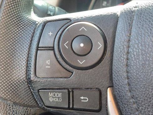 Used 2014 Toyota RAV4 XLE FWD image 9