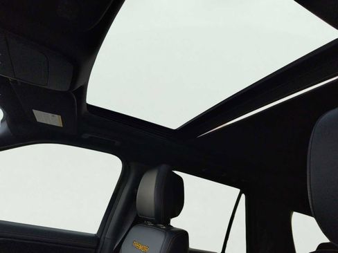 New 2026 Ford Expedition Tremor image 18