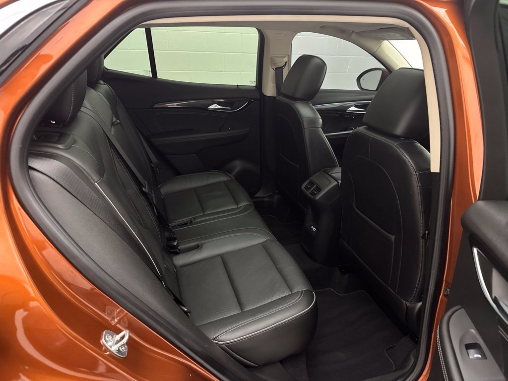 Used 2021 Buick Envision Essence AWD/4WD image 44