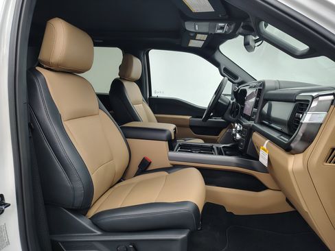 New 2026 Ford F350 Lariat AWD/4WD image 32