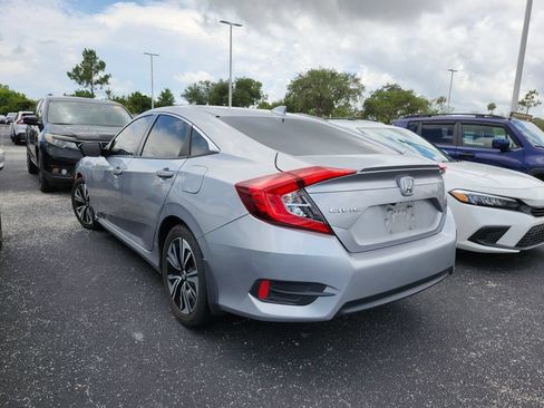 Used 2017 Honda Civic EX-L image 4
